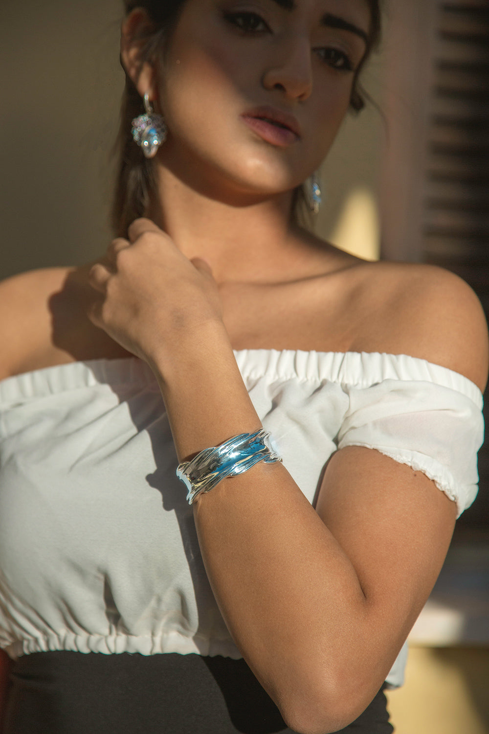 Olas tranquilas, brazalete de plata